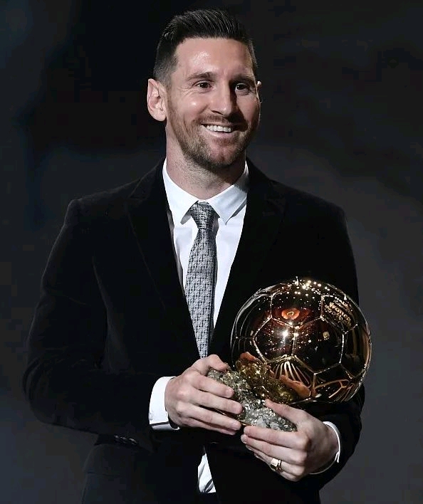 形成了鲜明 形成了鲜明