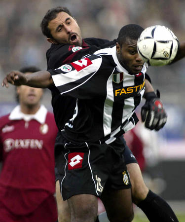 三点成面 三点成面